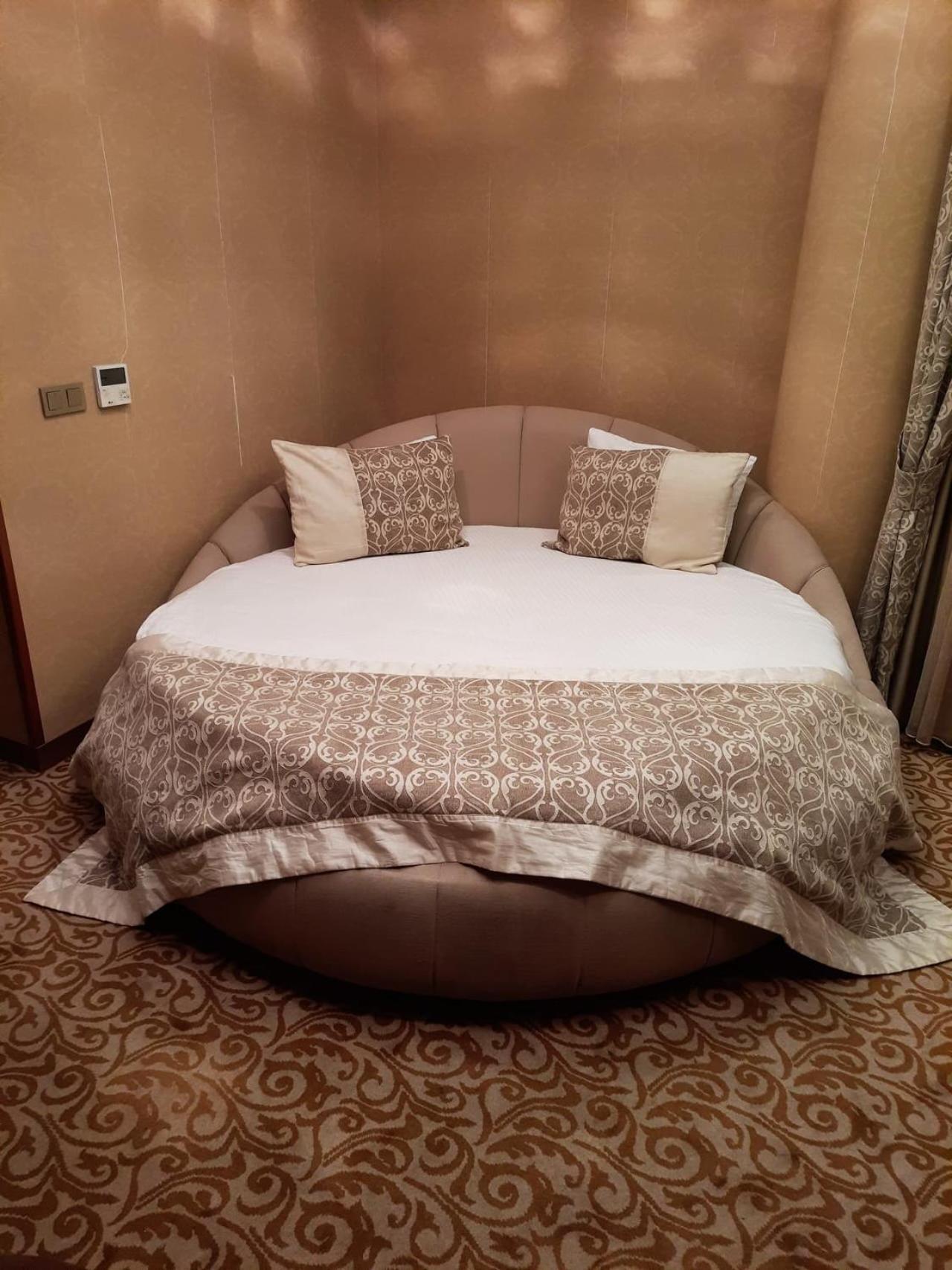 Cesmeli Konak Hotel Сіліврі Екстер'єр фото