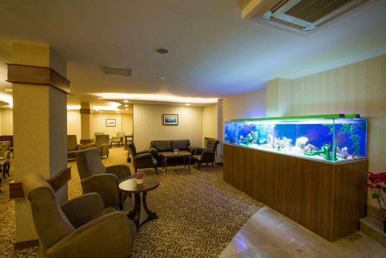 Cesmeli Konak Hotel Сіліврі Екстер'єр фото